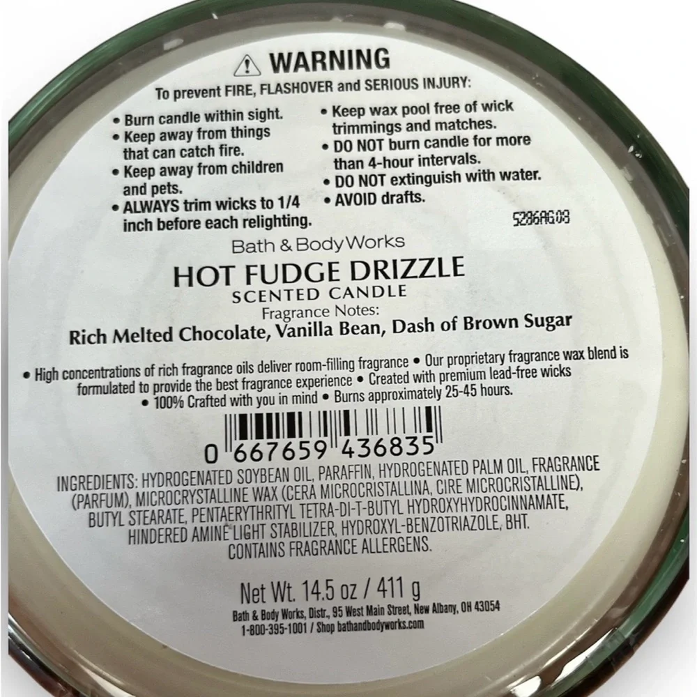 Bath & Body Works Hot Fudge Drizzle 3-Wick Candles - Picture 5 of 6